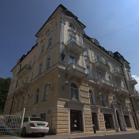 Hotel Westend Marianske Lazne Exterior foto